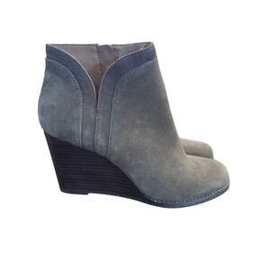 Women’s Lucky Brand Yimina Tan Suede Wedge Bootie.  Size 9